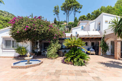 Cluster house for sale in Mijas, Málaga. 