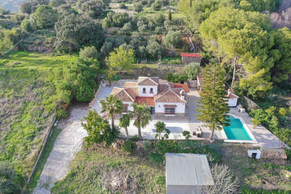 Cluster house for sale in Coín, Málaga. 