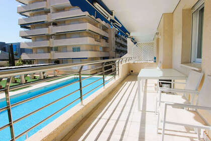 Apartamento venda em Puerto Banús, Málaga. 