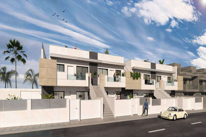 Cluster house for sale in San Pedro del Pinatar, Murcia. 