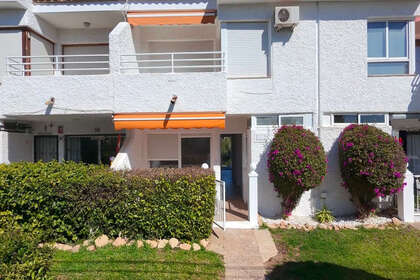 Apartamento venda em Villamartín, Alicante. 