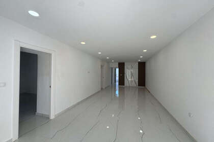 Apartamento venda em Alhaurín el Grande, Málaga. 