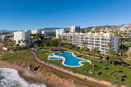 Apartment for sale in Calahonda, Mijas, Málaga. 