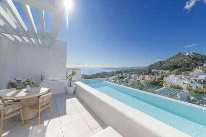 Rijtjeshuizen verkoop in Torremuelle, Benalmádena, Málaga. 