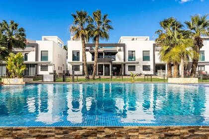 Apartamento venda em Zenia, La, Alicante. 