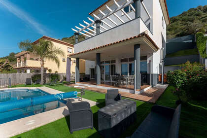 Casa Cluster venda em Coín, Málaga. 