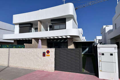 House for sale in Montesinos (Los), Alicante. 
