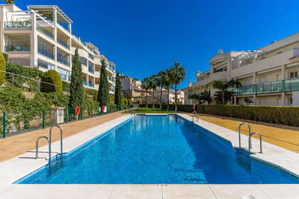 Penthous na prodej v Cerros Del Lago, Marbella, Málaga. 
