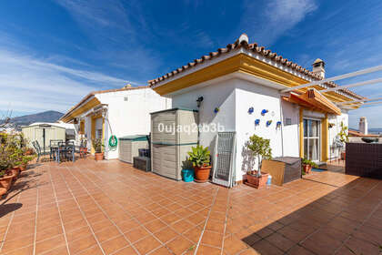 Penthouses verkoop in San Pedro de Alcántara, Marbella, Málaga. 
