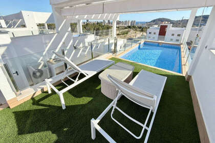 联排别墅 出售 进入 Finestrat, Alicante. 