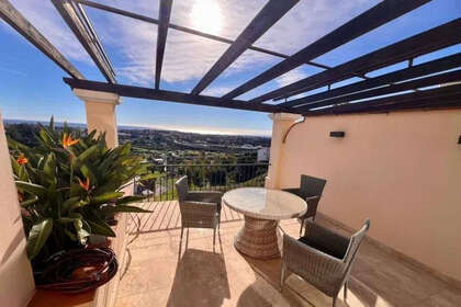 酒店公寓 出售 进入 Benahavís, Málaga. 