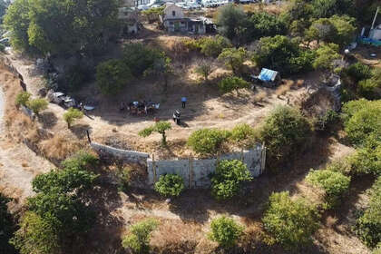 情节 出售 进入 Ojén, Málaga. 