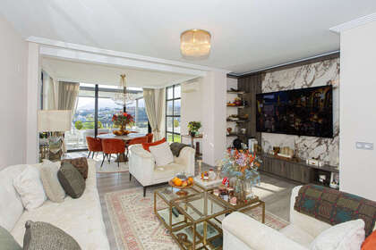 酒店公寓 出售 进入 Benahavís, Málaga. 