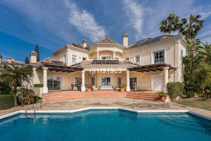 联排别墅 出售 进入 Elviria, Marbella, Málaga. 