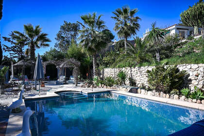 联排别墅 出售 进入 Alhaurín de la Torre, Málaga. 