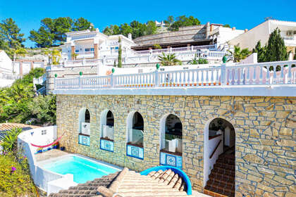 联排别墅 出售 进入 Almuñécar, Granada. 