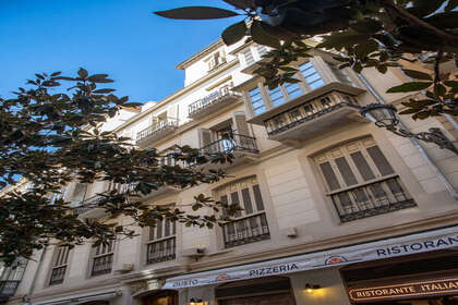 酒店公寓 出售 进入 Málaga - Centro. 