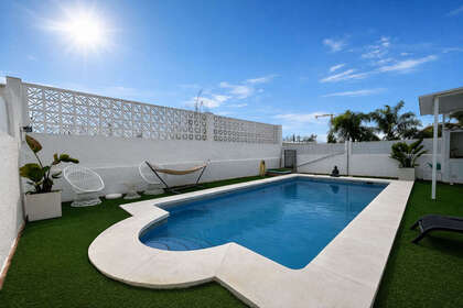 房子 出售 进入 San Pedro de Alcántara, Marbella, Málaga. 