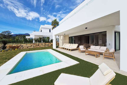 联排别墅 出售 进入 La Cala Golf, Mijas, Málaga. 