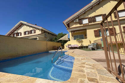 房子 出售 进入 Alhaurín de la Torre, Málaga. 