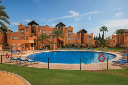 酒店公寓 出售 进入 Casares, Málaga. 