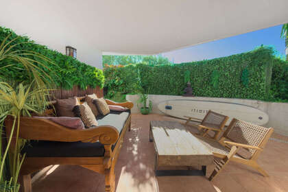 酒店公寓 出售 进入 Elviria, Marbella, Málaga. 