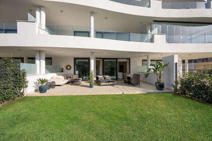 酒店公寓 出售 进入 Benalmádena, Málaga. 