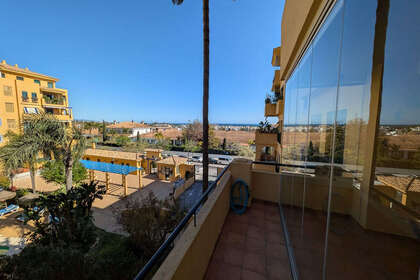 酒店公寓 出售 进入 San Pedro de Alcántara, Marbella, Málaga. 