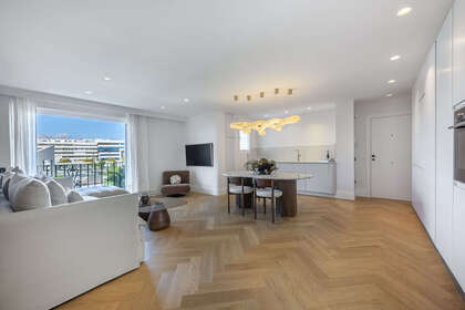 酒店公寓 出售 进入 Puerto Banús, Málaga. 