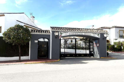 房子 出售 进入 Cancelada, Estepona, Málaga. 