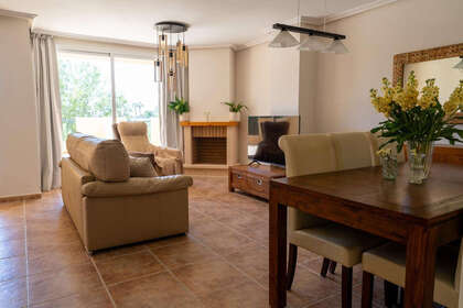 联排别墅 出售 进入 Altea, Alicante. 