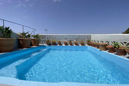 房子 出售 进入 San Pedro de Alcántara, Marbella, Málaga. 