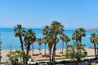 耳房 出售 进入 Málaga - Centro. 