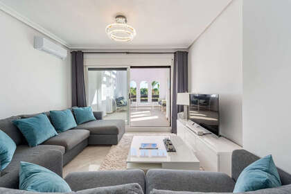 酒店公寓 出售 进入 Nueva andalucia, Málaga. 