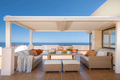 耳房 出售 进入 Fuengirola, Málaga. 