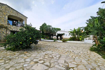 联排别墅 出售 进入 Dénia, Alicante. 