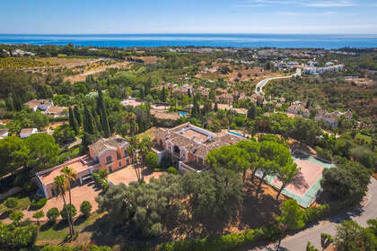 联排别墅 出售 进入 Puerto Banús, Marbella, Málaga. 