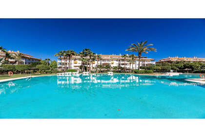 酒店公寓 出售 进入 Nueva andalucia, Málaga. 