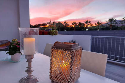 酒店公寓 出售 进入 San Pedro de Alcántara, Marbella, Málaga. 