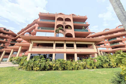 Apartment for sale in Benalmádena, Málaga. 