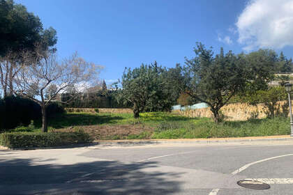 Grundstück/Finca zu verkaufen in Puerto Banús, Marbella, Málaga. 