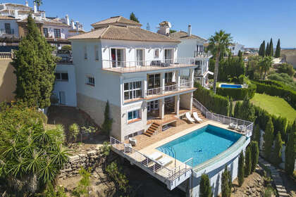 Cluster house for sale in Mijas, Málaga. 
