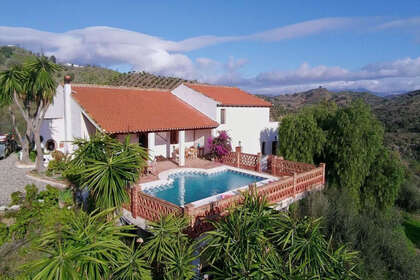 Ranch for sale in Alora, Málaga. 
