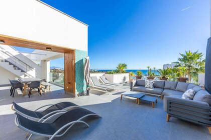 Penthouse for sale in Casares, Málaga. 