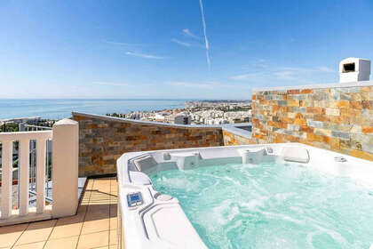 Penthouse for sale in Benalmádena, Málaga. 