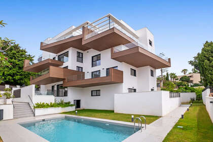 Apartmány na prodej v Montemar, Torremolinos, Málaga. 