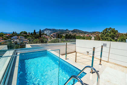 Domy na prodej v Río Real, Marbella, Málaga. 