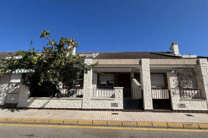 Maison de ville vendre en Torre de la Horadada, Alicante. 