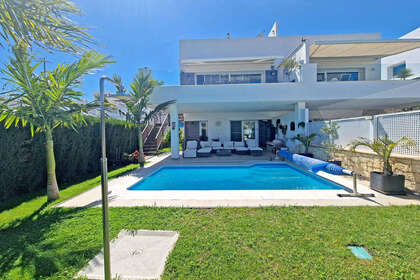 Дом Продажа в Riviera Del Sol, Marbella, Málaga. 