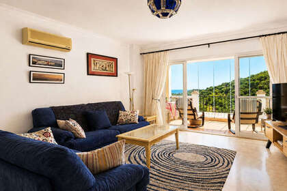 Апартаменты Продажа в Calahonda, Mijas, Málaga. 